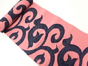 アンティーク　唐草模様織出し八寸帯地反物